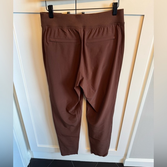 Athleta Brooklyn Ankle Pant size 4, brown - Picture 3 of 7